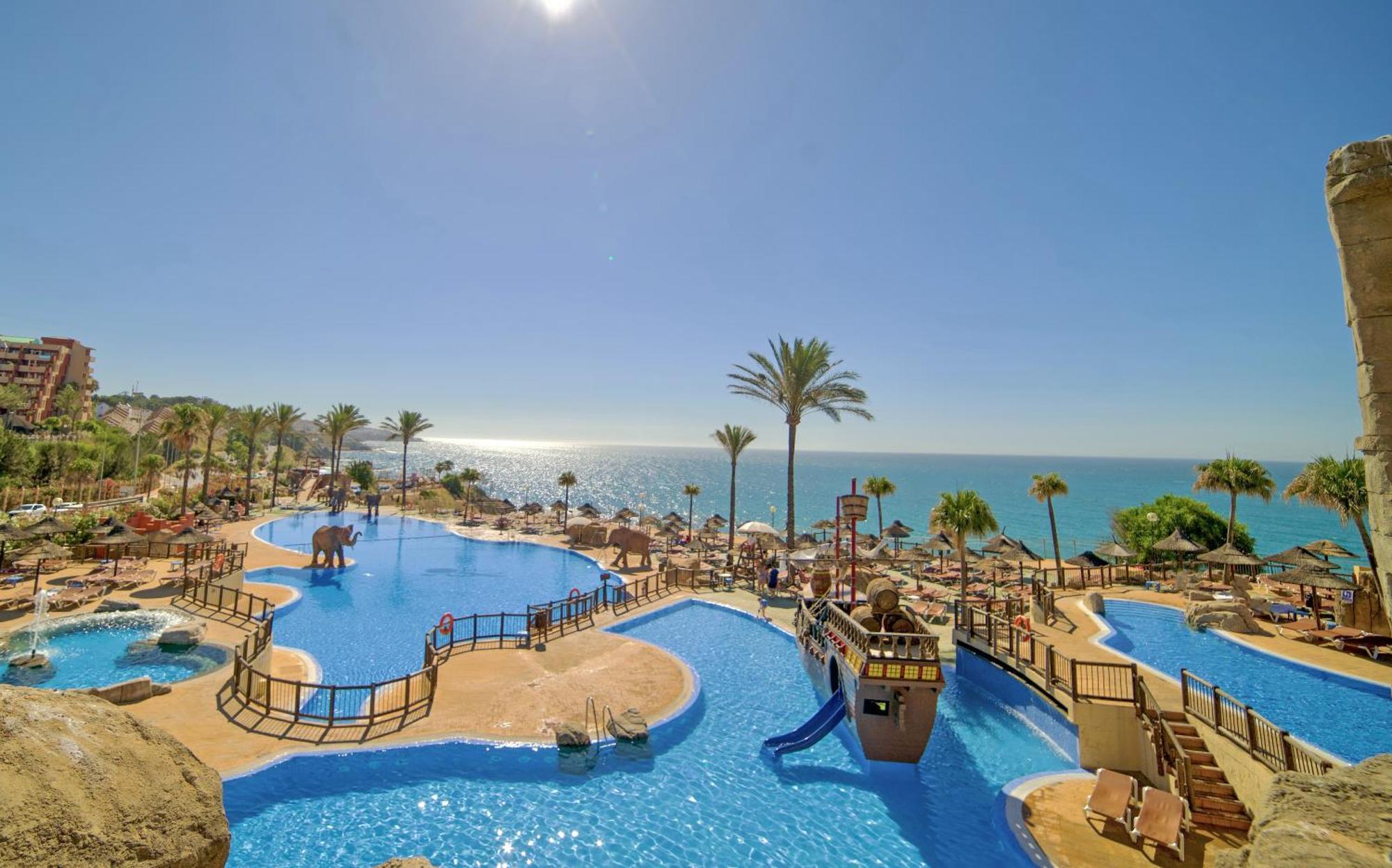 Holiday World Resort Benalmadena Luaran gambar